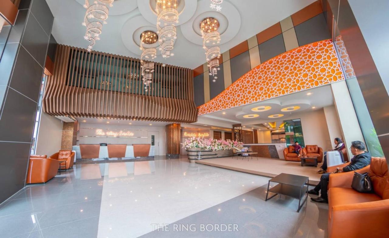 The Ring Border Hotel Ban Khlong Phruan Exterior foto