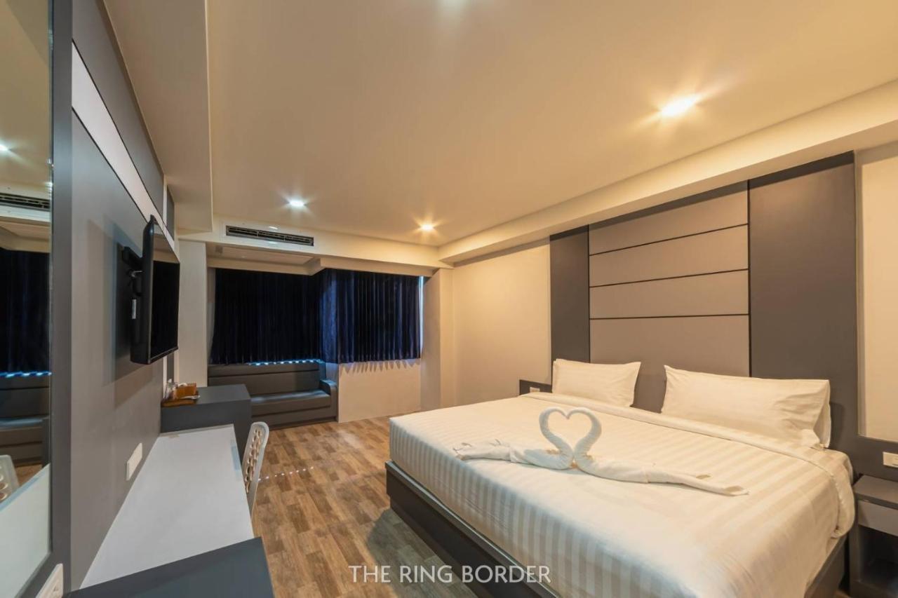 The Ring Border Hotel Ban Khlong Phruan Exterior foto